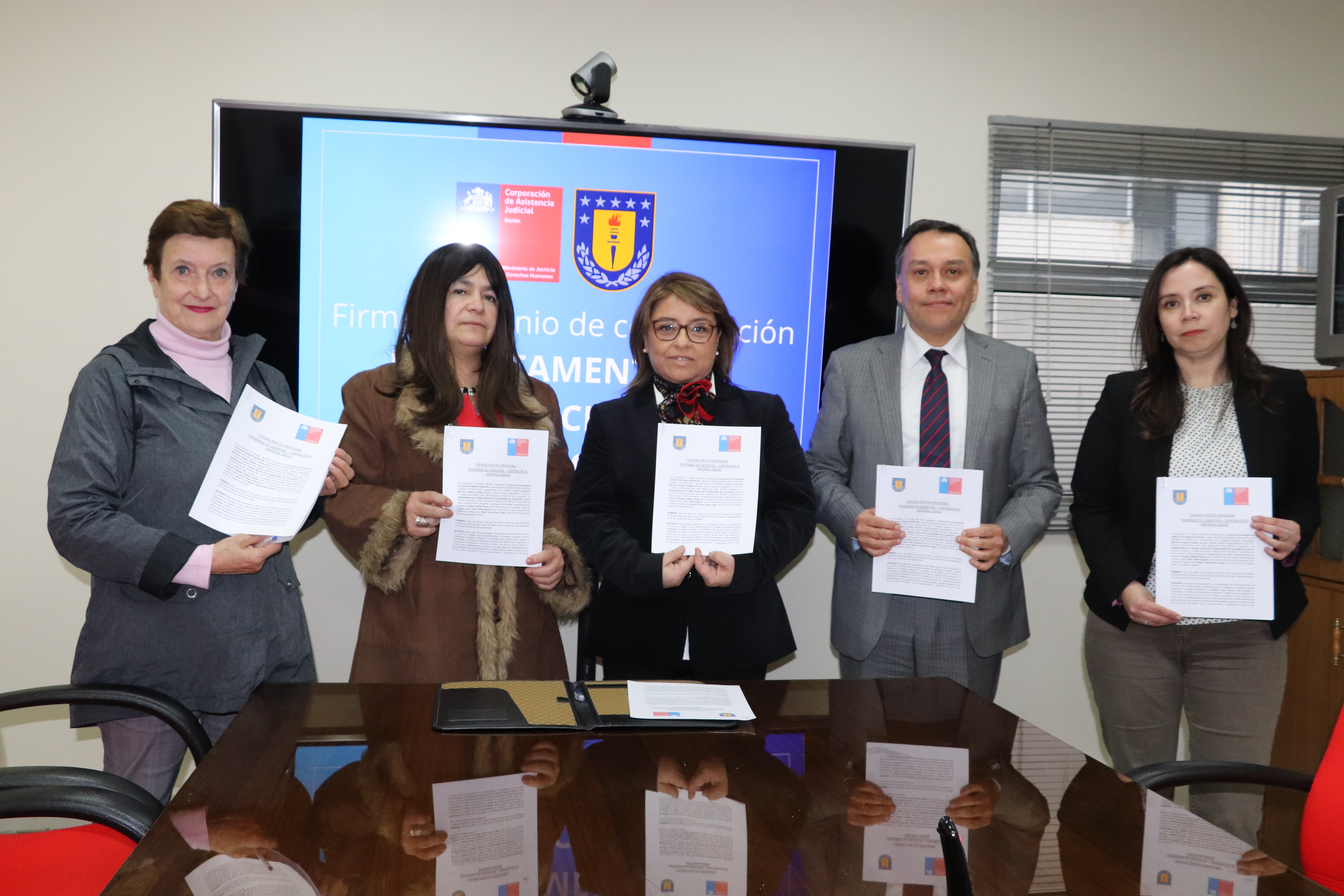 CAJ Biobío renueva trabajo colaborativo con la carrera de Trabajo Social de la Universidad de Concepción